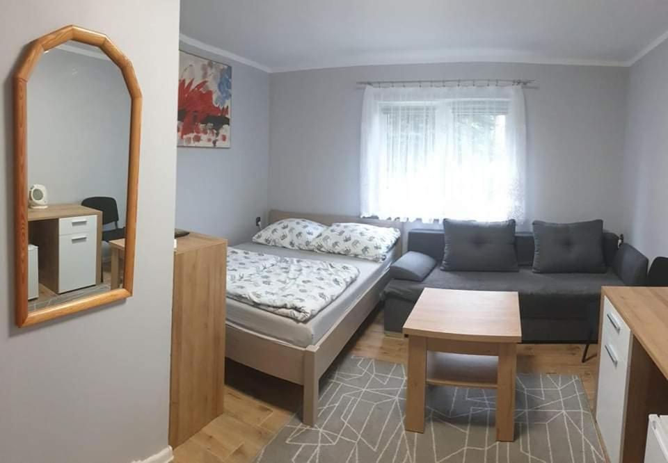 Wczasy U Miry Apartment Mielno  Phòng bức ảnh